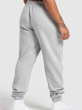 Gymshark Light Grey Men's Sweatpants - Relaxed Joggers Size Medium